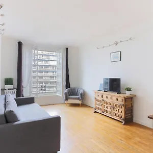 Eiffel Tower Cozy Place Apartment